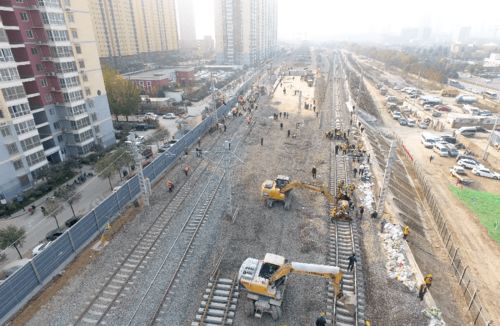 西安站改扩建工程取得阶段性进展，施工建设稳步推进